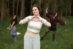 Photographe EVJF dans l'Oise, souvenirs de groupe authentique